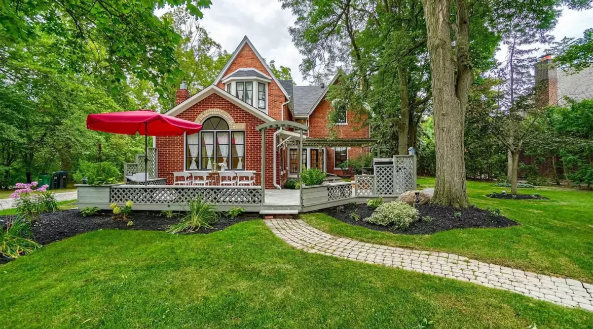 historic homes in brampton, Catherine nacar, buy historic homes in brampton, top real estate agent near me, sell your home with Catherine nacar, woman realtor